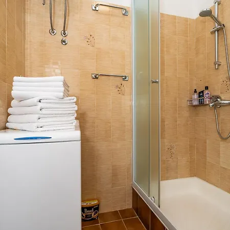 Kadena Apartment *